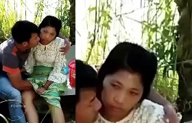 တောထဲမှာရွာကစော်လေးနဲ့လိုး