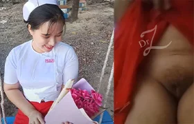သူလေးကဒီလိုထန်နေတာ