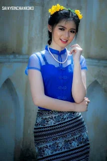 အောကားထဲကလို ချစ်ချင်တယ်
