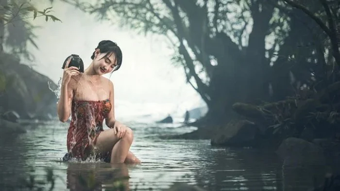 စက်လှေပျက်နဲ့ သရီးစီစီ (3CC)