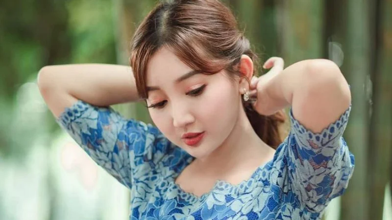အထဲမှာပြီးမယ်နော်