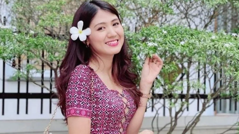 အန်တီစန်းနှင့် ခရီးသွားခြင်း